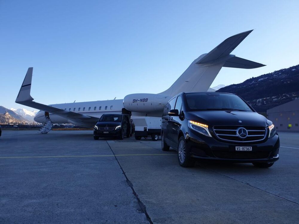 Private Jet pick up